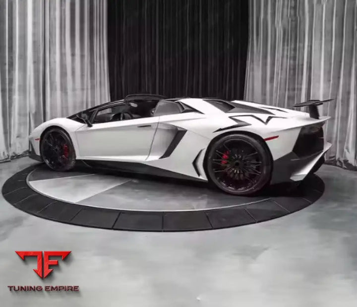 LAMBORGHINI AVENTADOR LP700 BODY KIT