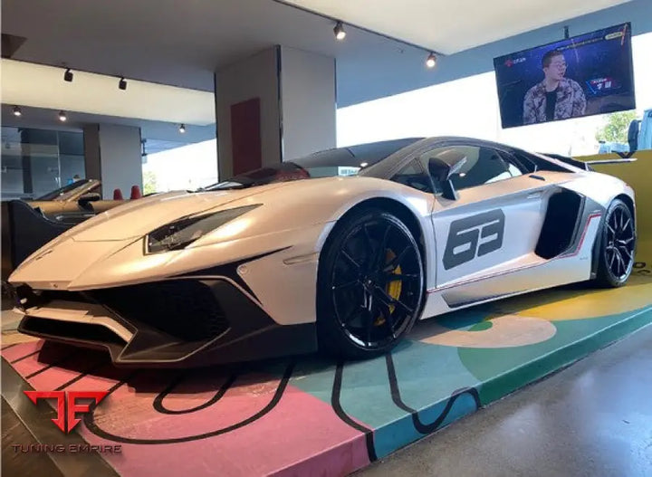 LAMBORGHINI AVENTADOR LP700 LP720 LP740 BODY KIT