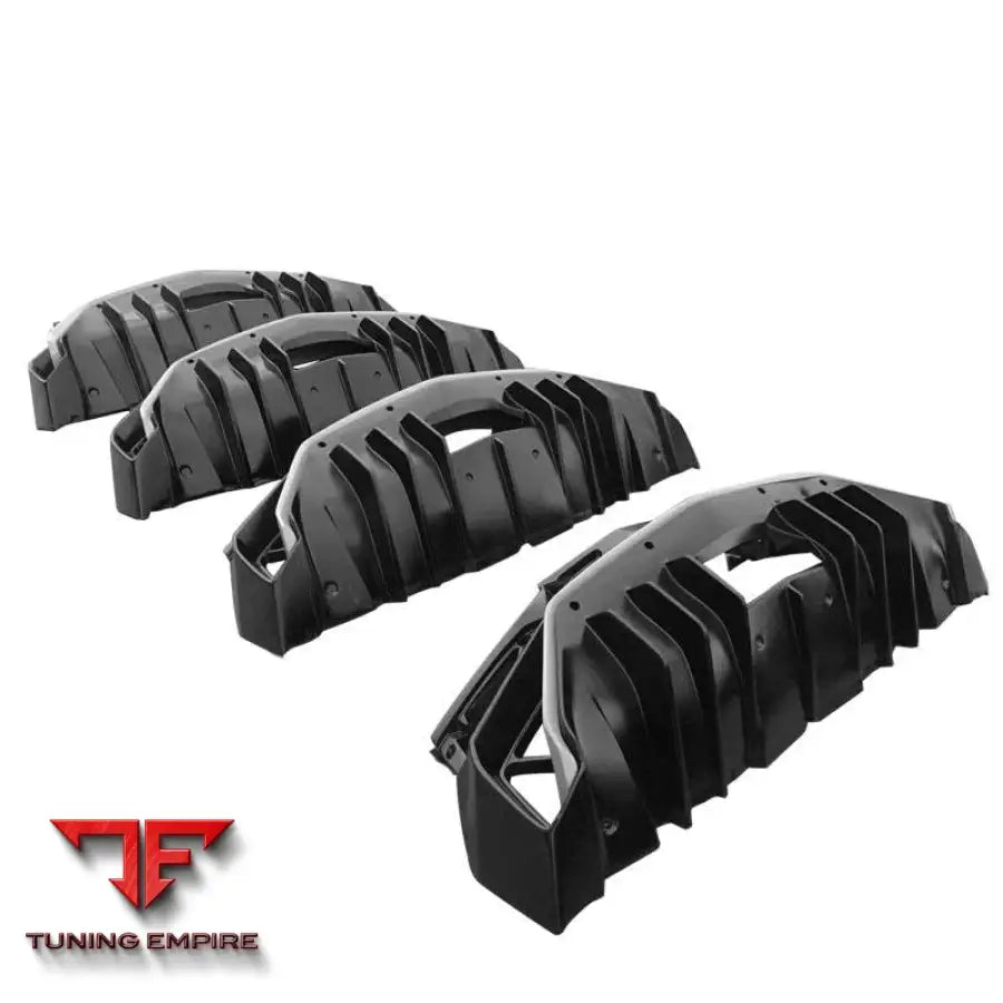 LAMBORGHINI AVENTADOR LP700 TO LP750 SV STYLE REAR BUMPER WITH DIFFUSER