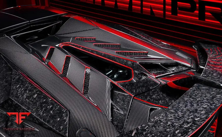 LAMBORGHINI AVENTADOR LP700 WIDE BODY CARBON FIBER AERO KIT BSD