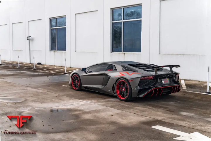 LAMBORGHINI AVENTADOR LP750-4 SV FORGED WHEELS