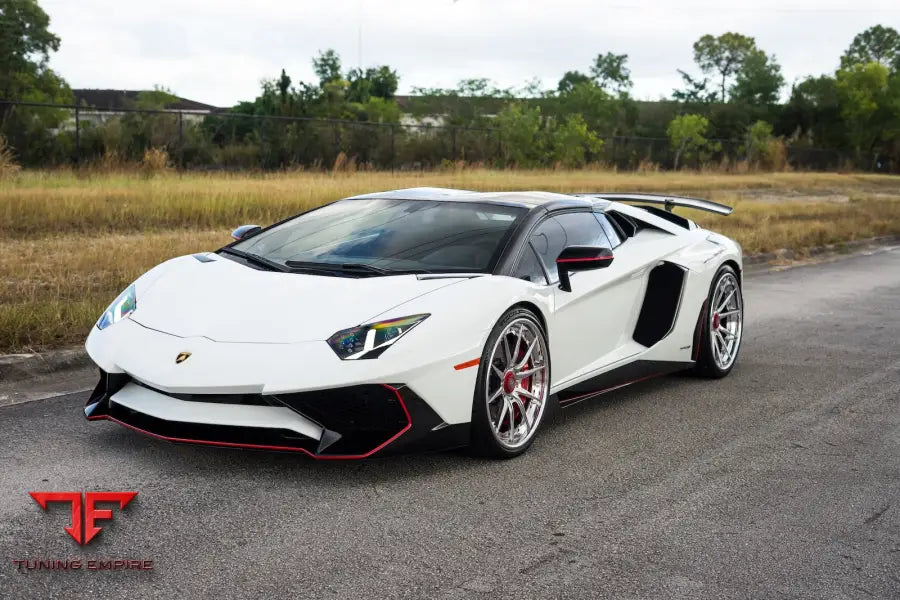 LAMBORGHINI AVENTADOR LP750-4 SV FORGED WHEELS