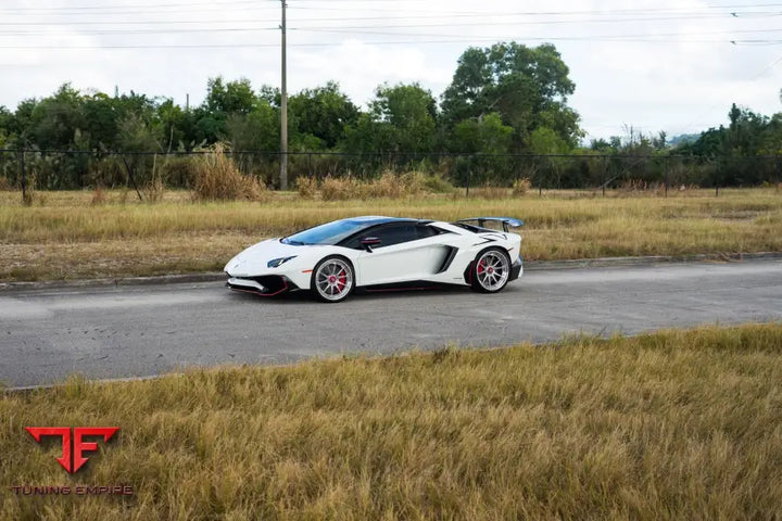 LAMBORGHINI AVENTADOR LP750-4 SV FORGED WHEELS