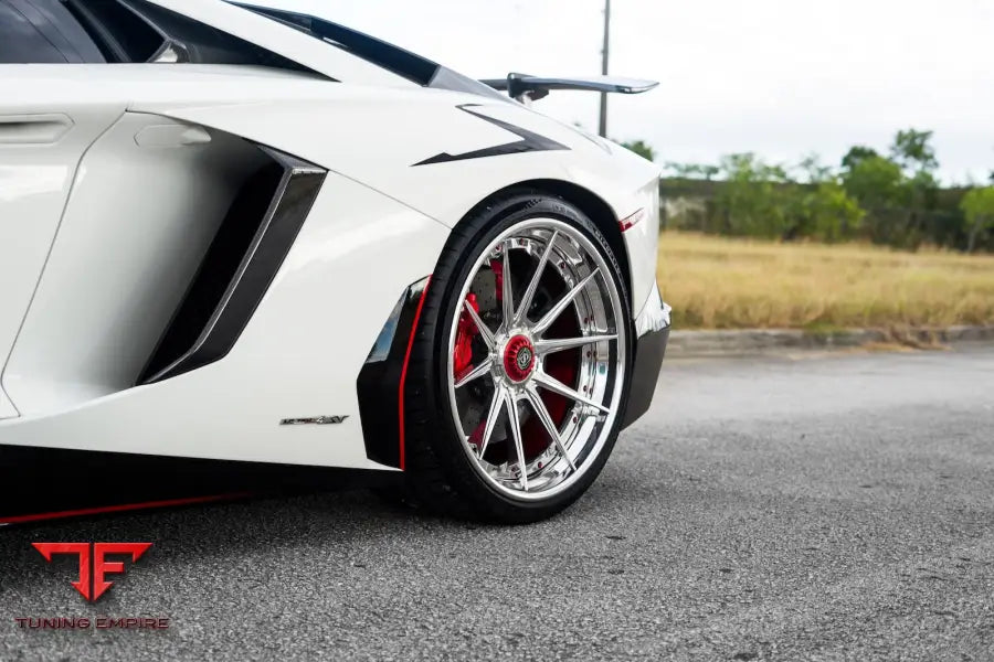LAMBORGHINI AVENTADOR LP750-4 SV FORGED WHEELS