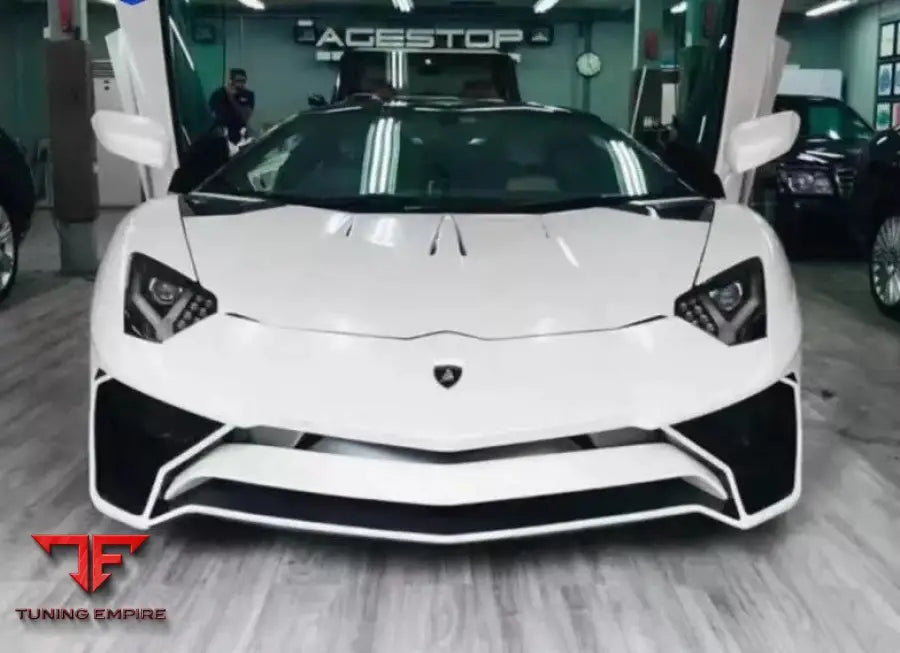 LAMBORGHINI AVENTADOR SV BODY KIT