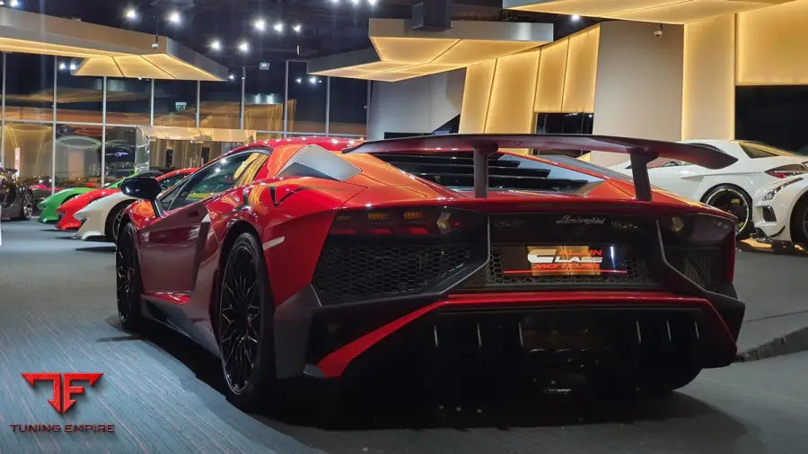 LAMBORGHINI AVENTADOR SV BODY KIT