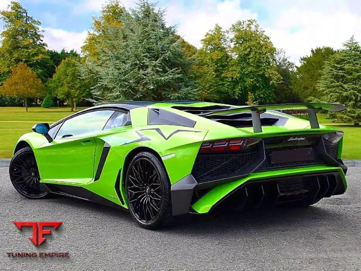 LAMBORGHINI AVENTADOR SV BODY KIT