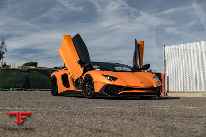 LAMBORGHINI AVENTADOR SV FORGED WHEELS AND EXHAUST SYSTEM