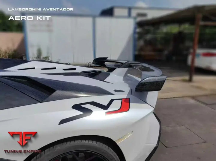 LAMBORGHINI AVENTADOR SVJ CARBON FIBER PARTS