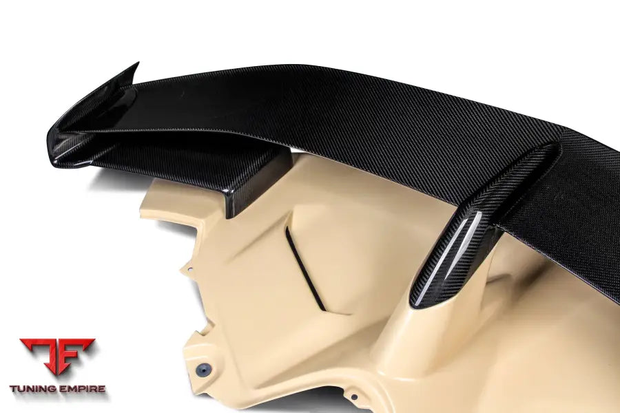 LAMBORGHINI AVENTADOR SVJ CARBON FIBER PARTS