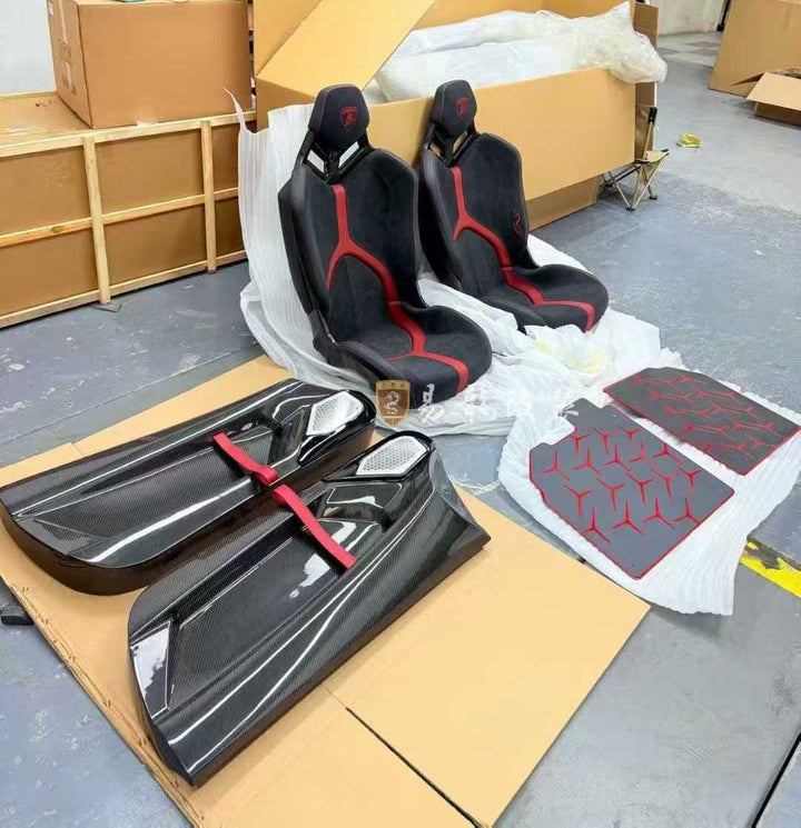 LAMBORGHINI AVENTADOR SVJ STYLE CUSTOM SEATS & FLOOR MATS
