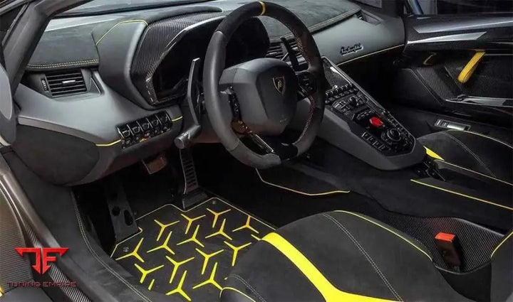 LAMBORGHINI AVENTADOR SVJ STYLE CUSTOM SEATS & FLOOR MATS