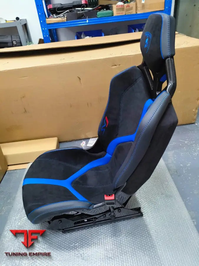 LAMBORGHINI AVENTADOR SVJ STYLE CUSTOM SEATS