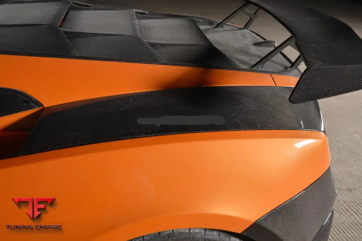 LAMBORGHINI GALLARDO AERODYNAMIC PARTS