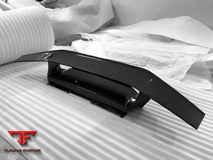 LAMBORGHINI HURACÁN CARBON FIBER BODY KIT