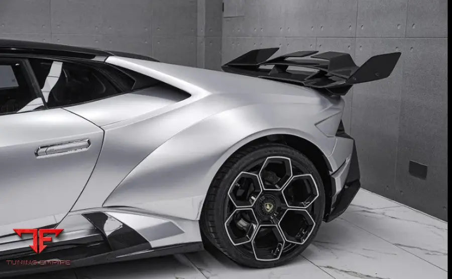 LAMBORGHINI HURACAN EVO COUPE WIDE BODY KIT 2019-2023Y