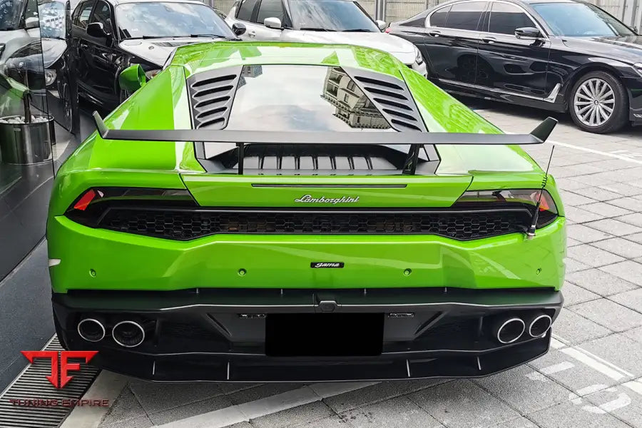 LAMBORGHINI HURACAN LP610 AO STYLE CARBON FIBER REAR DIFFUSER BSD