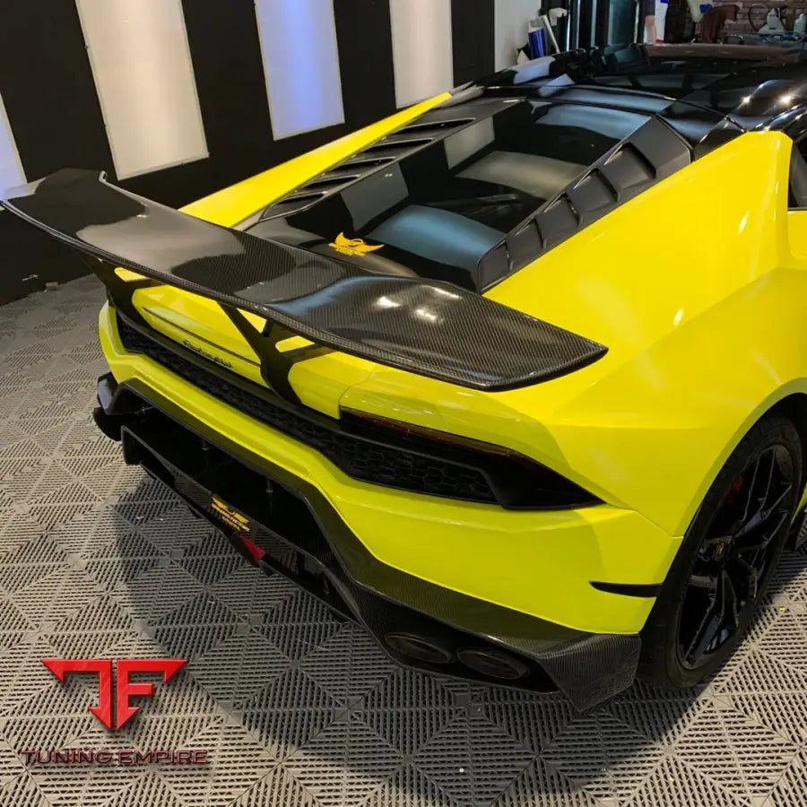 LAMBORGHINI HURACAN LP610 CARBON FIBER BODY KIT