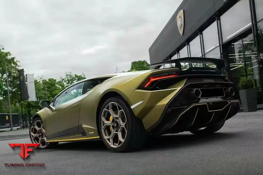 LAMBORGHINI HURACAN LP610 & LP580 & EVO CONVERT TECNICA STYLE SIDE SKIRTS BSD