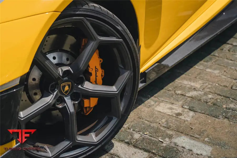 LAMBORGHINI HURACAN LP610 & LP580 & EVO & STO & TECNICA BKSSII STYLE SIDE SKIRTS BSD