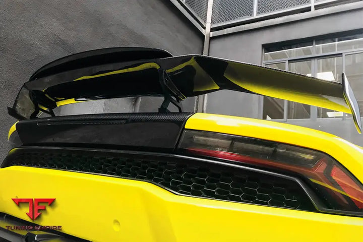 LAMBORGHINI HURACAN LP610 & LP580 & EVO & TECNICA MD STYLE CARBON FIBER TRUNK SPOILER WITH BASE BSD