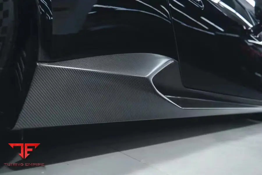 LAMBORGHINI HURACAN LP610 & LP580 & EVO & TECNICA & STO N STYLE DRY CARBON FIBER SIDE SKIRTS BSD