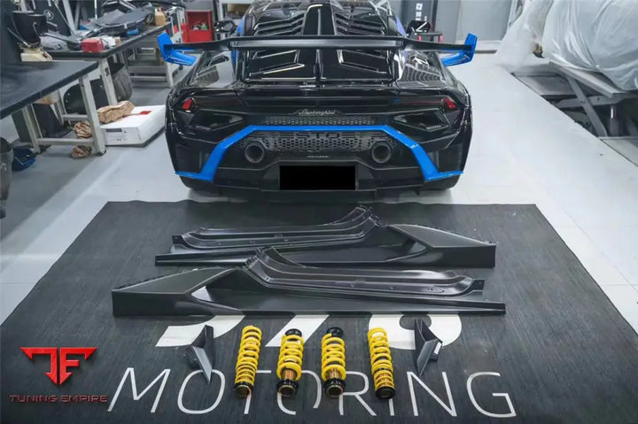 LAMBORGHINI HURACAN LP610 & LP580 & EVO & TECNICA & STO N STYLE DRY CARBON FIBER SIDE SKIRTS BSD