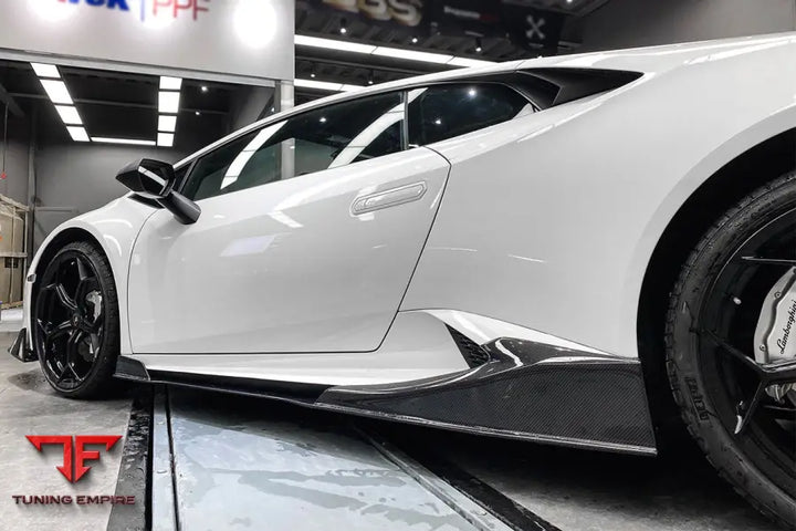 LAMBORGHINI HURACAN LP610&LP580 MD STYLE CARBON FIBER SIDE SKIRTS UNDER BOARD BSD
