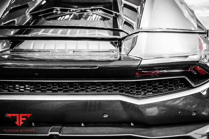 LAMBORGHINI HURACAN LP610 & LP580 MSY STYLE CARBON FIBER REAR ENGINE TRUNK BSD