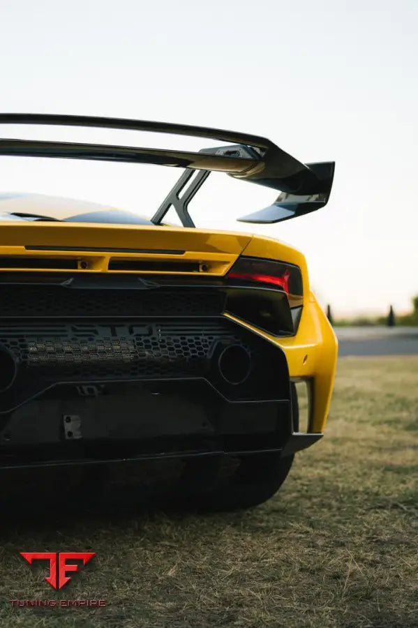 LAMBORGHINI HURACAN SPIDER FULL CARBON STO UPGRADE KIT