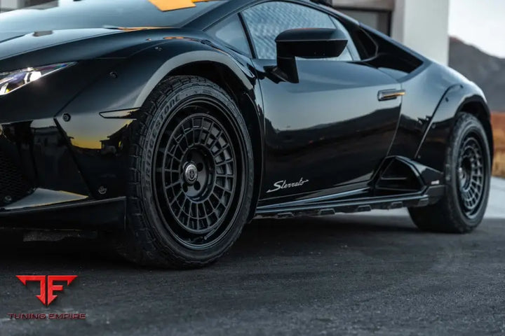 LAMBORGHINI HURACAN STERRATO FORGED WHEELS AND EXHAUST SYSTEM