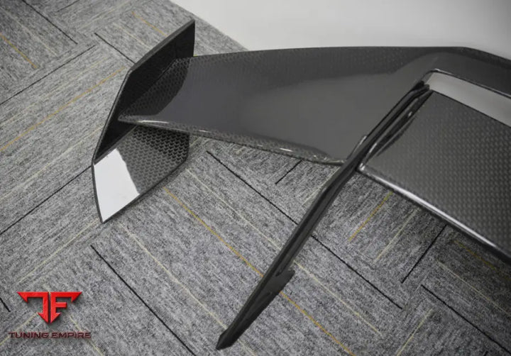 LAMBORGHINI HURACAN 1016 CARBON BODY KITS PARTS