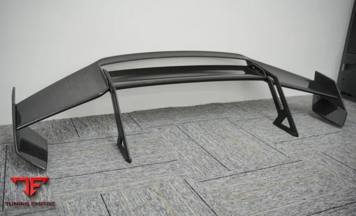 LAMBORGHINI HURACAN 1016 CARBON BODY KITS PARTS