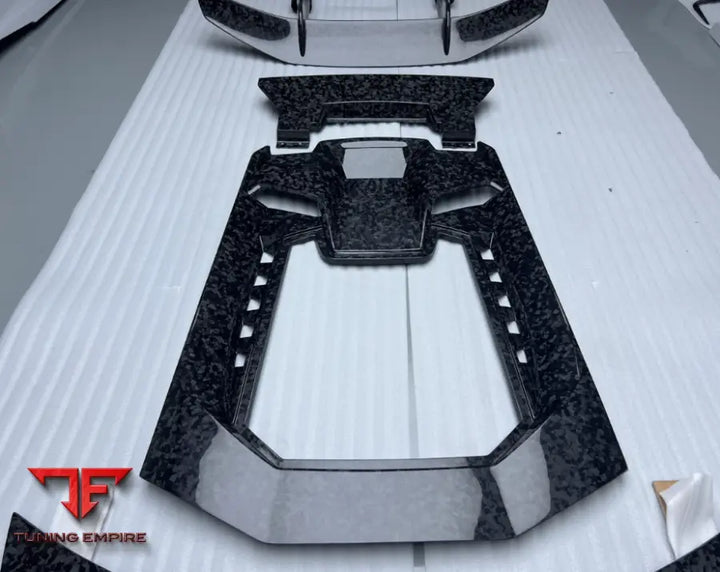 LAMBORGHINI HURACAN 1016 CARBON BODY KITS PARTS