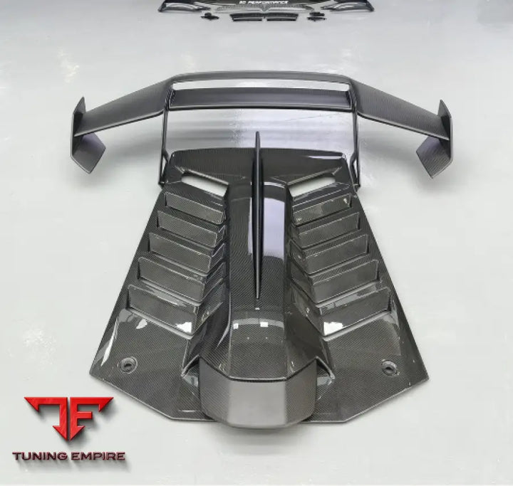 LAMBORGHINI HURACAN 1016 CARBON BODY KITS PARTS