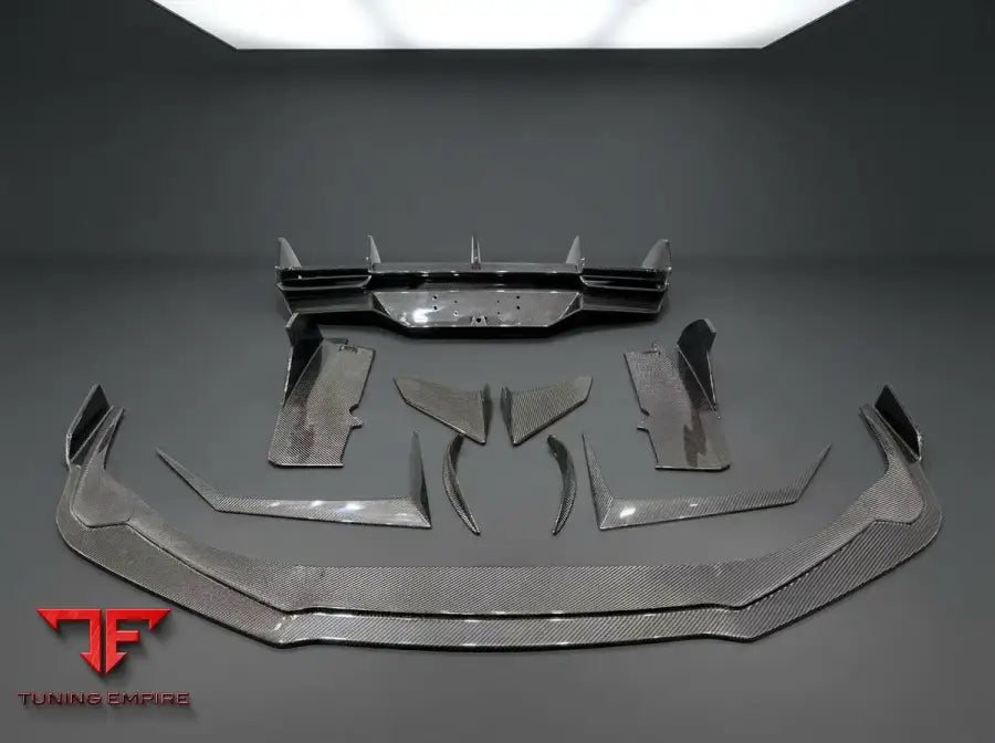 LAMBORGHINI HURACAN STO DRY CARBON FIBER PARTS