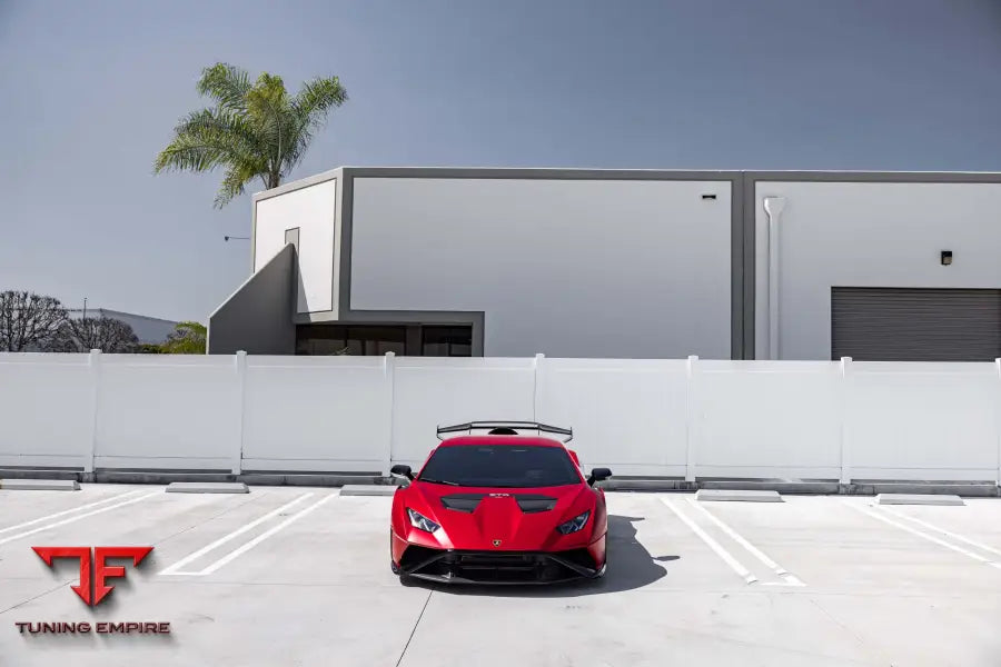 LAMBORGHINI HURACAN STO FORGED WHEELS AND EXHAUST SYSTEM