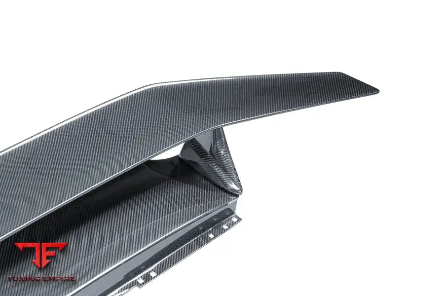 LAMBORGHINI HURACAN TECNICA CARBON FIBER PARTS