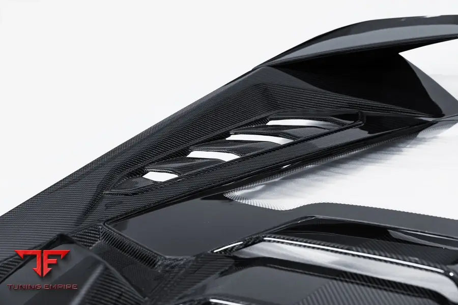 LAMBORGHINI HURACAN TECNICA CARBON FIBER PARTS