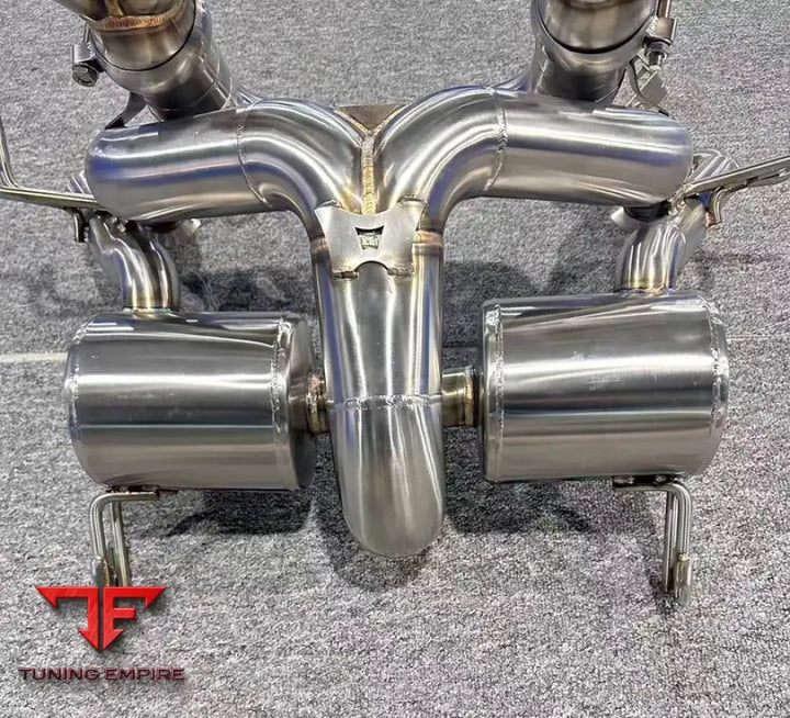 LAMBORGHINI REVUELTO 6.5L V12 RACE EXHAUST SYSTEM