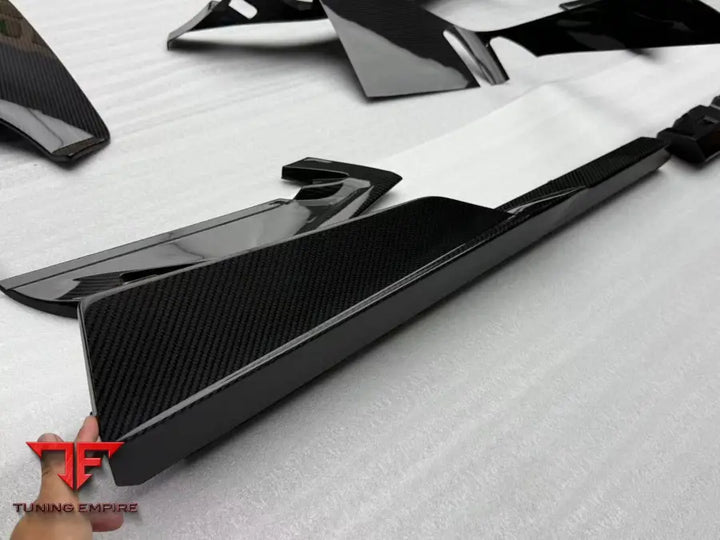LAMBORGHINI REVUELTO CARBON PARTS