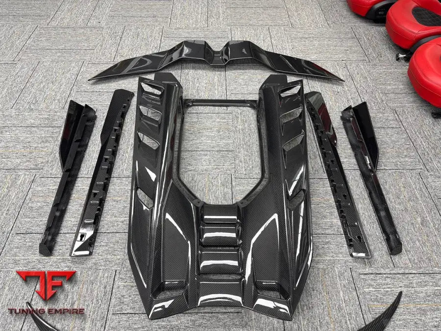 LAMBORGHINI REVUELTO CARBON PARTS