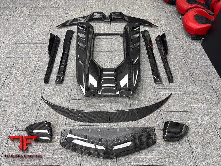 LAMBORGHINI REVUELTO CARBON PARTS