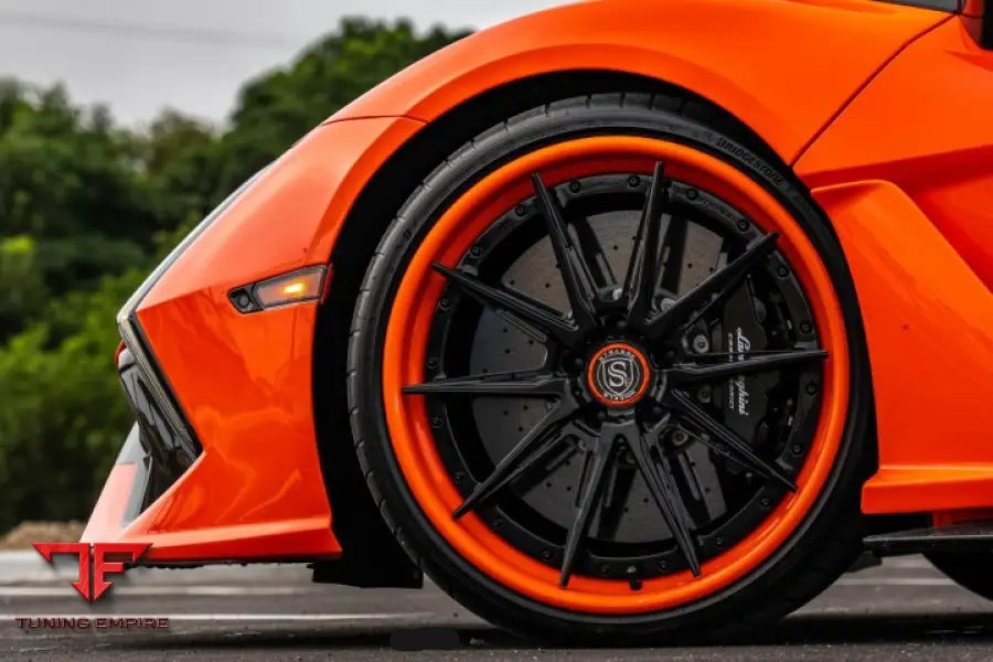 LAMBORGHINI REVUELTO FORGED WHEELS