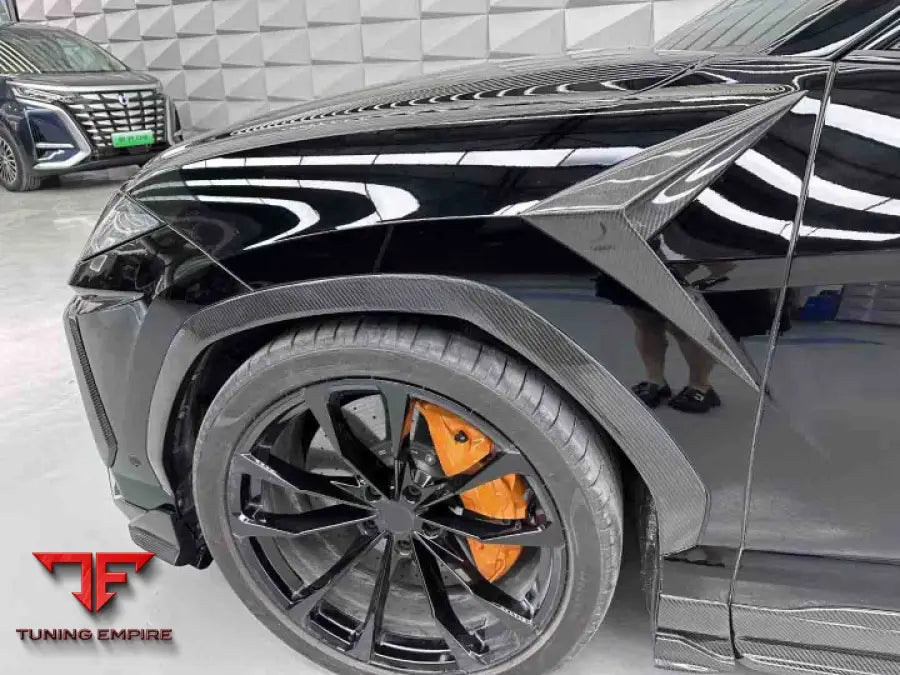 Lamborghini Urus 2018 + Carbon Fiber Soft Kit