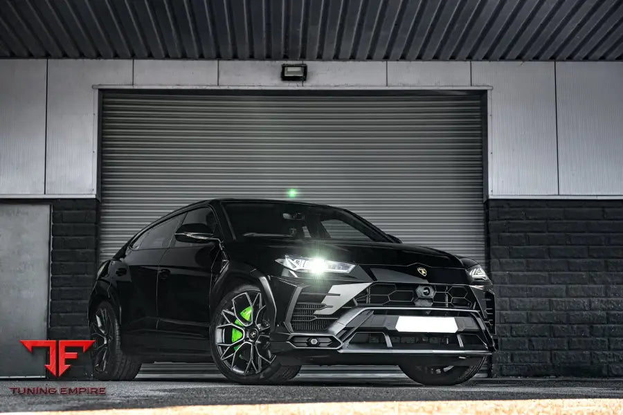 LAMBORGHINI URUS BODY KIT 2018Y