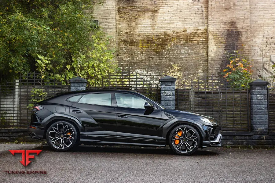 LAMBORGHINI URUS BODY KIT 2018Y