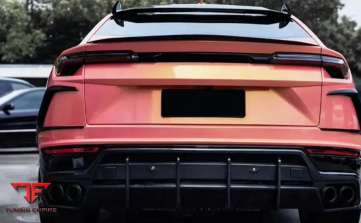 LAMBORGHINI URUS BODY KIT