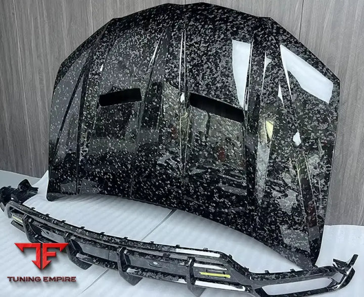 LAMBORGHINI URUS CARBON BODY KIT PARTS