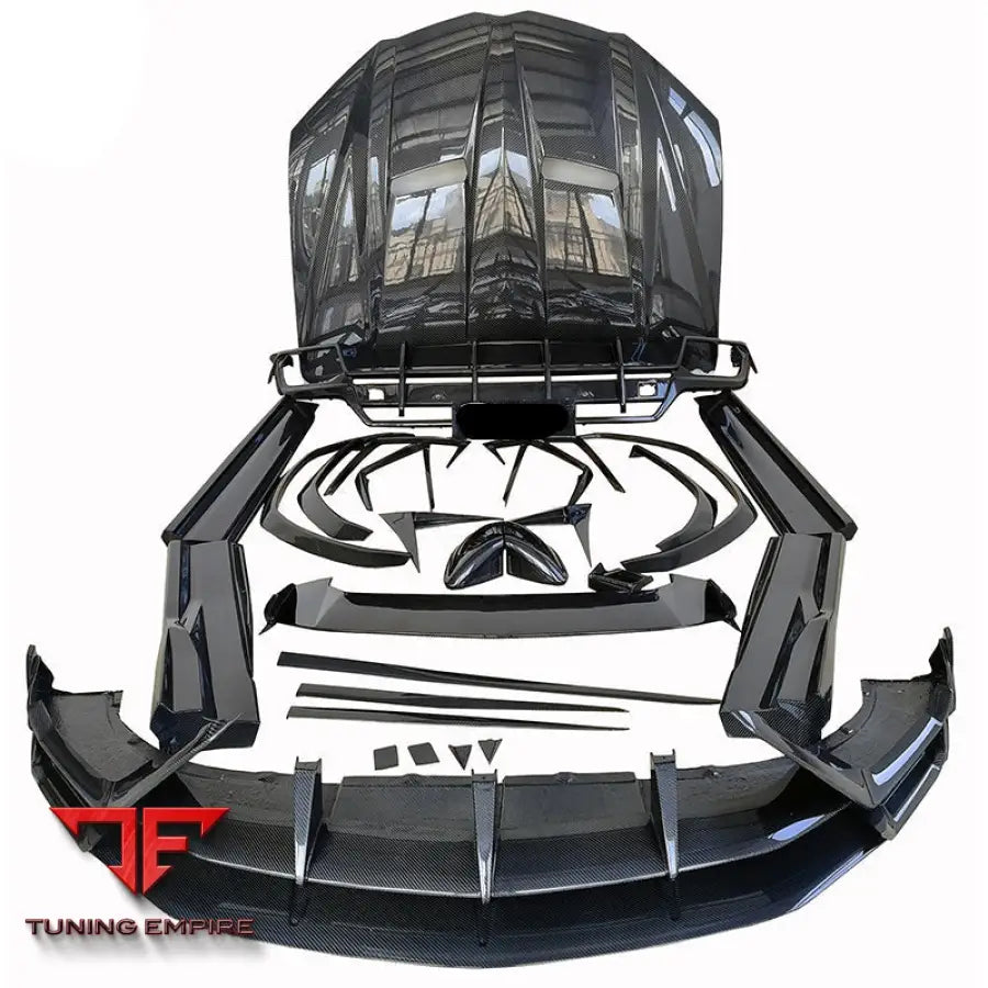 LAMBORGHINI URUS CARBON FIBER AEROKIT